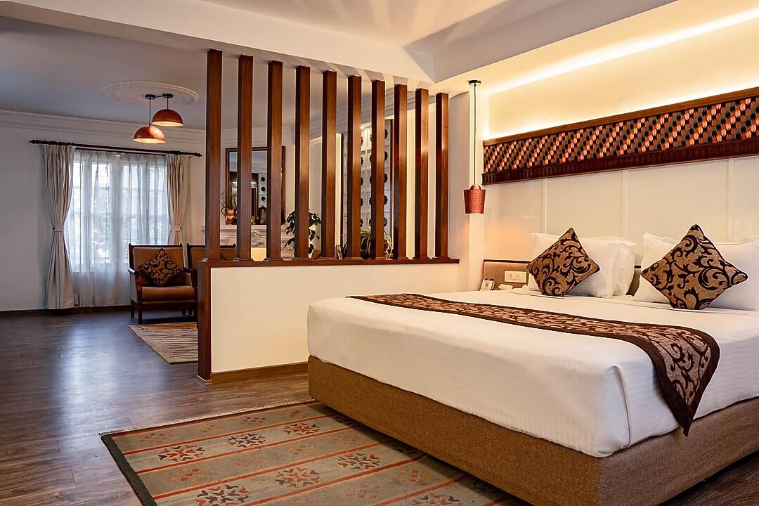 Heritage, Suite, Queen Bed