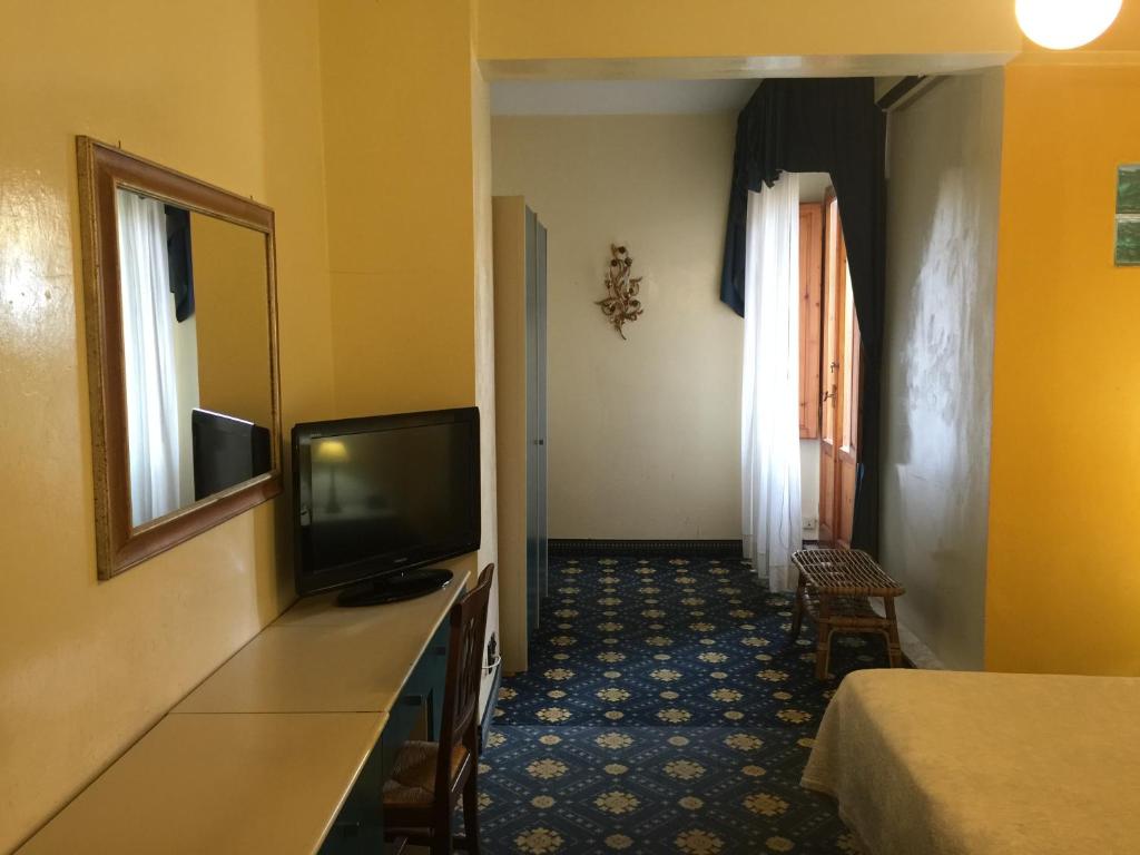 Hotel Corallo Montecatini Terme 48/48