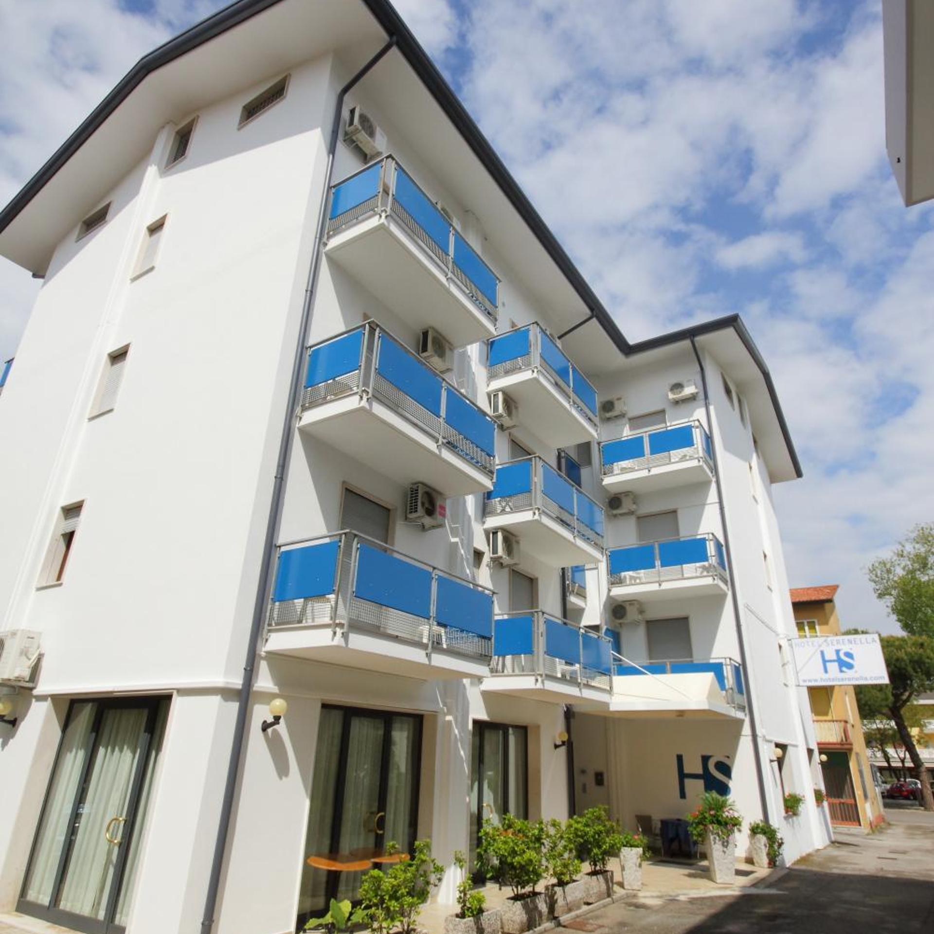 Hotel Serenella 1/60
