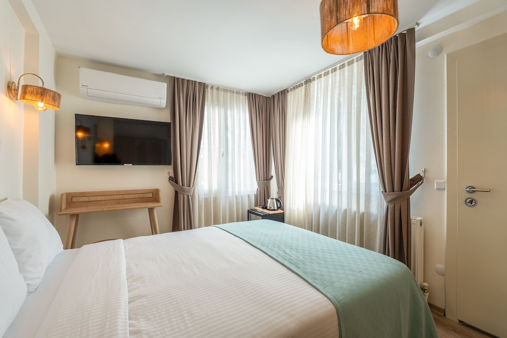 Aya Butik Otel Büyükada 11/50