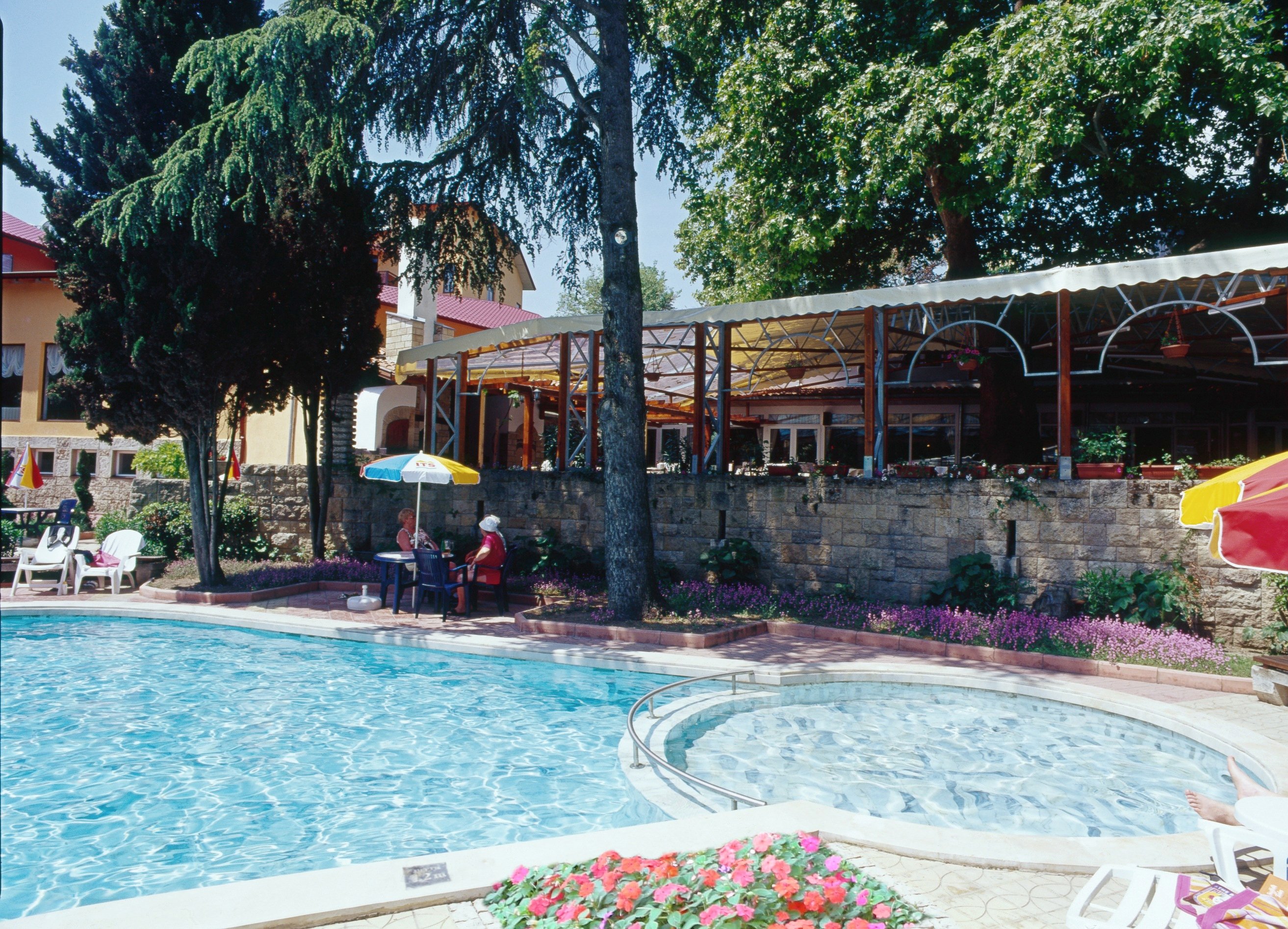 Estreya Palace 57/63