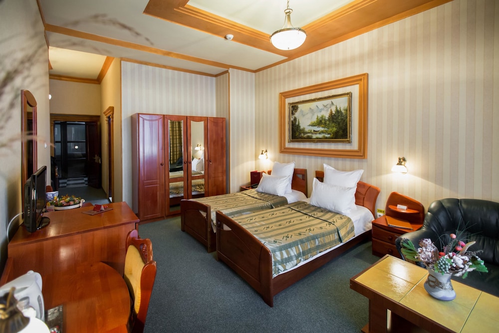 Bucharest Comfort Suites 15/66