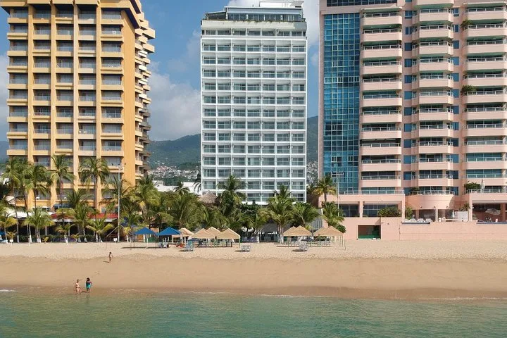 Hotel SNTSS by Bnow Hotels 15/16