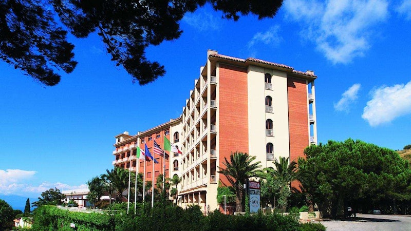 Hotel 501 2/46