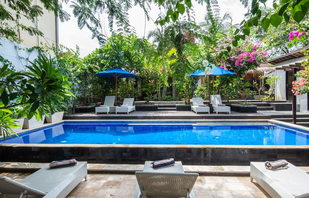 Bale Sampan Bungalows 7/64