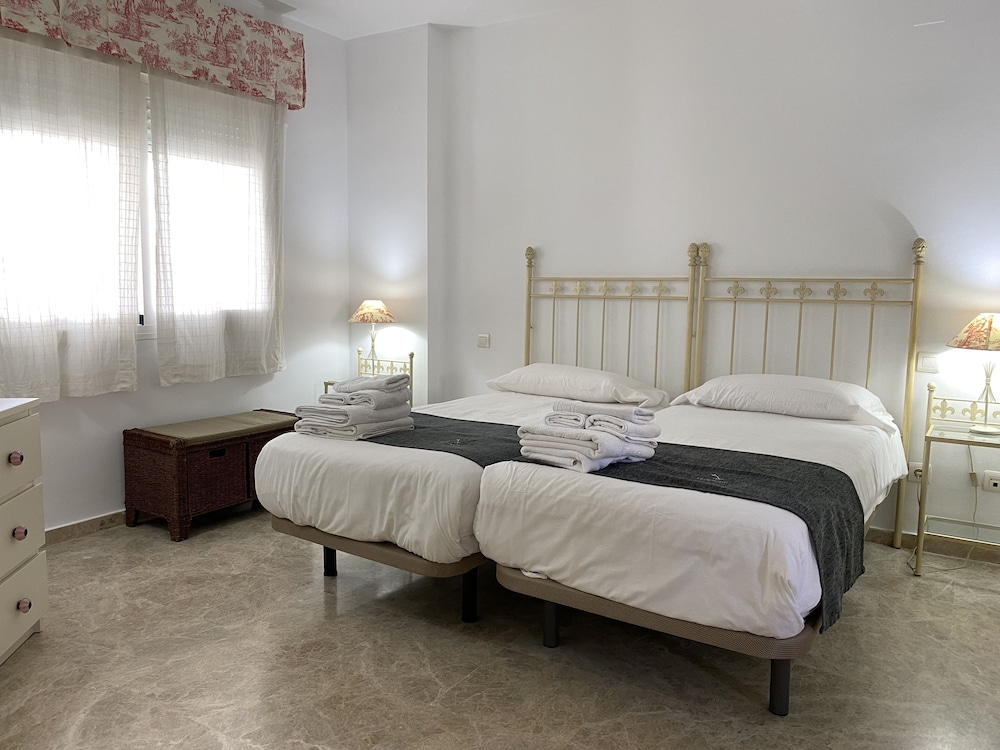 2 BEDROOMS, COMFORT, APARTMENT, TERRACE