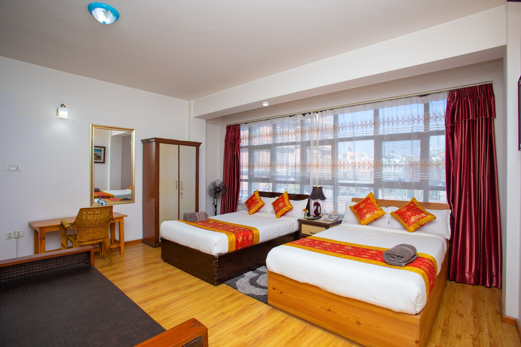 SUPERIOR, DOUBLE BED