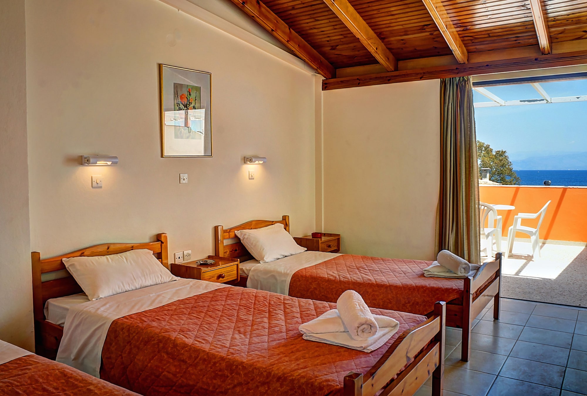 ROOM, TRIPLE, SEA VIEW, BALCONY