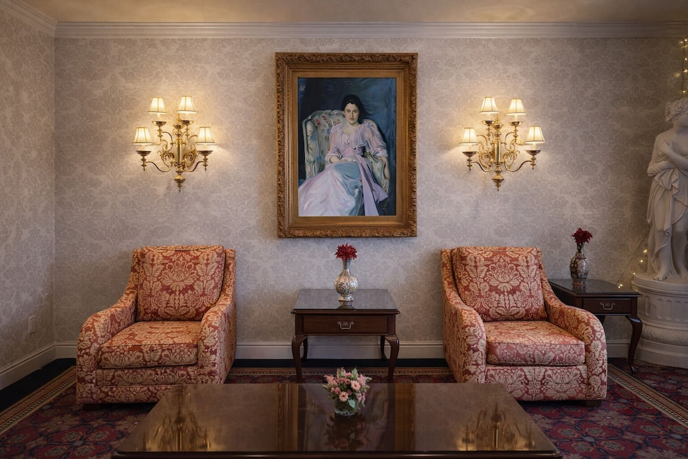 Carlyle Hotel 47/70