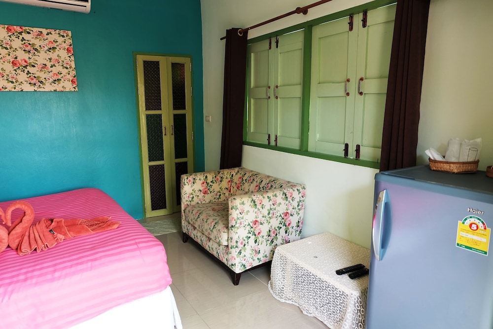 Type B, Double Bed