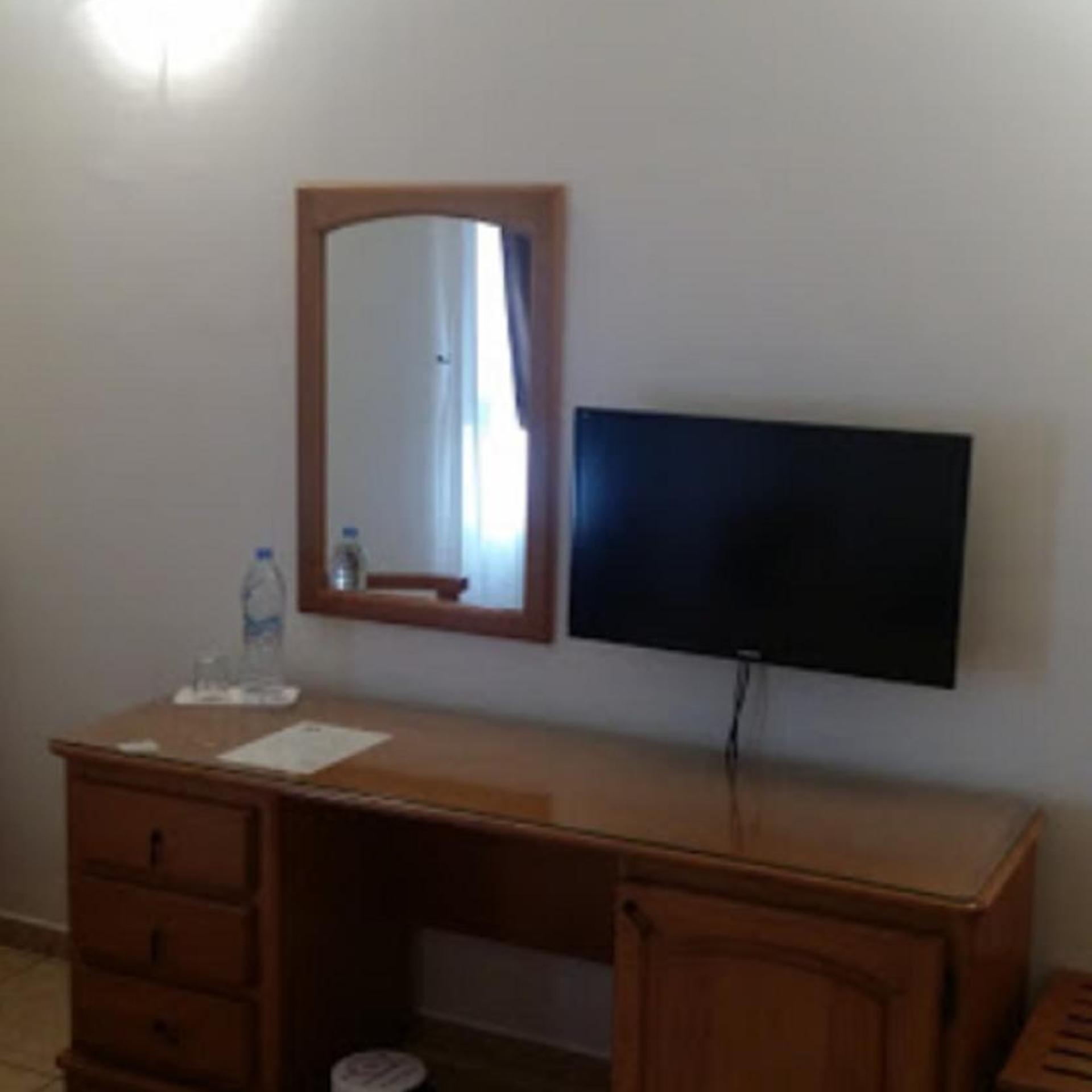 El Biar Hotel 9/41