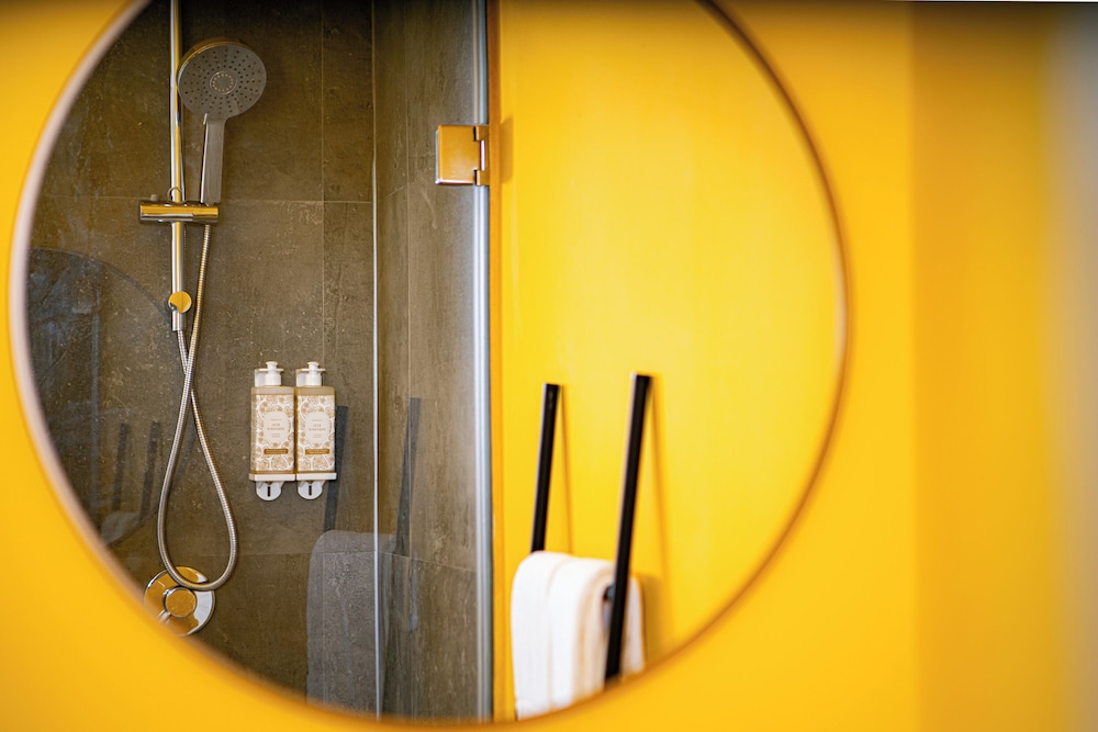 Gloria Suites by Lx Way 19/39
