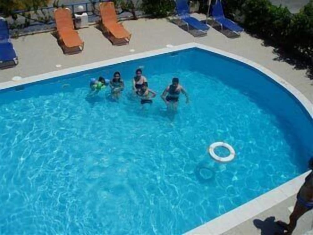 Creta Sun Hotel Studios 8/26