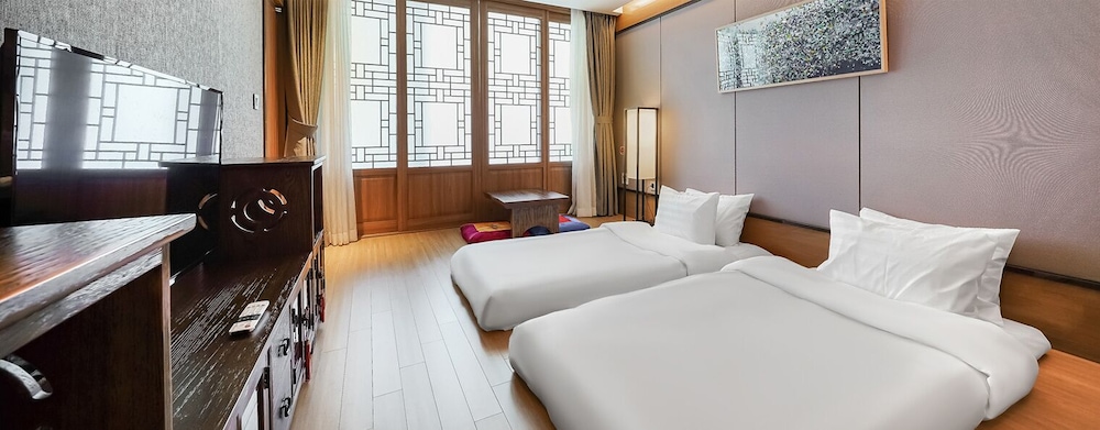 Traum Valley Hotel (ex. Jeongseon Grand Intoraon Hotel) 20/64