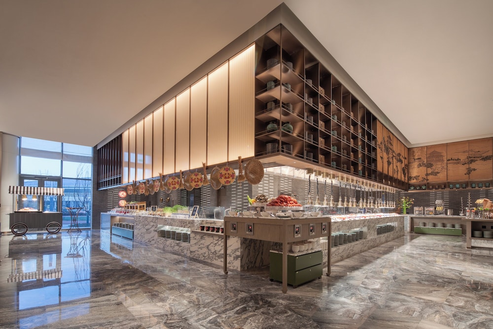 Wyndham Shanxi Xiaohe Xincheng 10/43