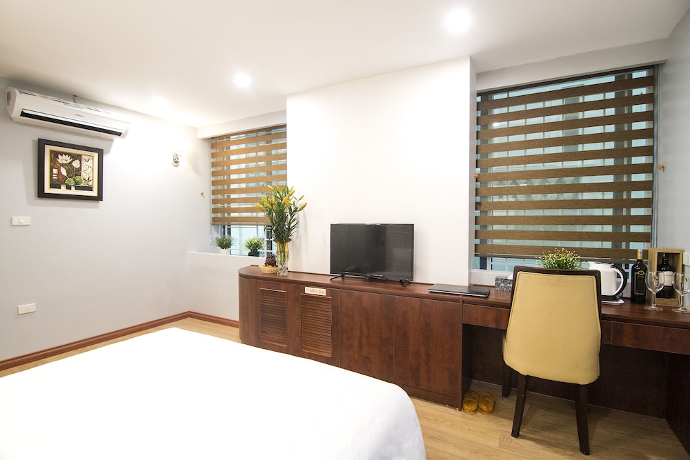 Canary Hotel & Apartment 23/42