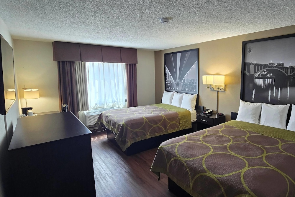 Super 8 By Wyndham Rogers Minnesota 16/42