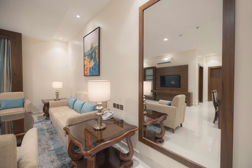 فندق راديسون بلو - بريدة(Radisson Blu Hotel Buraidah) 45/75