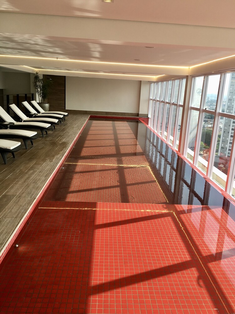 Qs Marista Stay and Hotel 47/49
