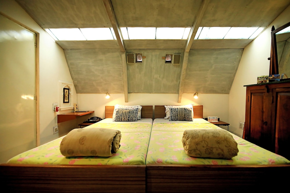 Jaipur Inn 39/62