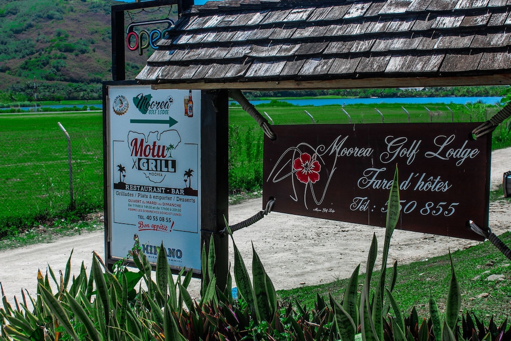 Moorea Golf Lodge 12/34