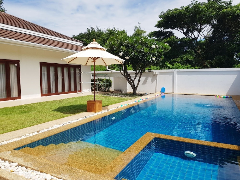 Thiva Pool Villa Hua Hin 10/68