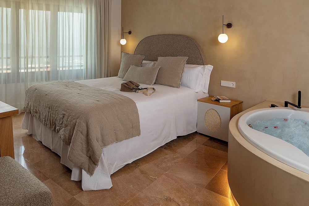 Porto Cristo Hotel 18/48