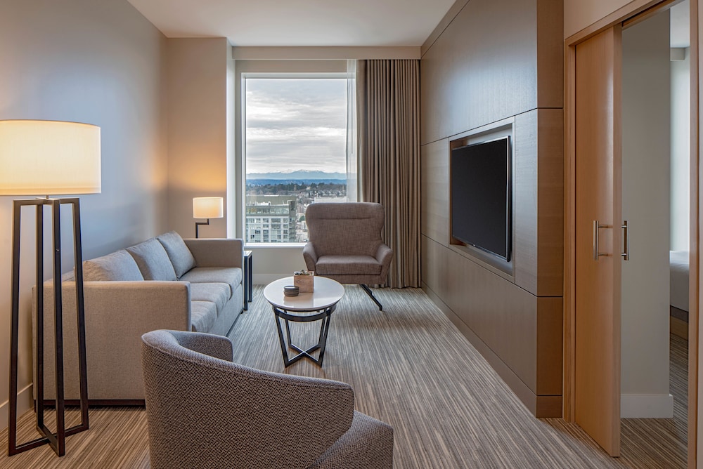Hyatt Regency Seattle 33/63