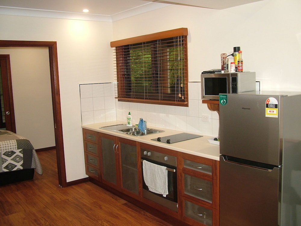The Summit B&B 33/45