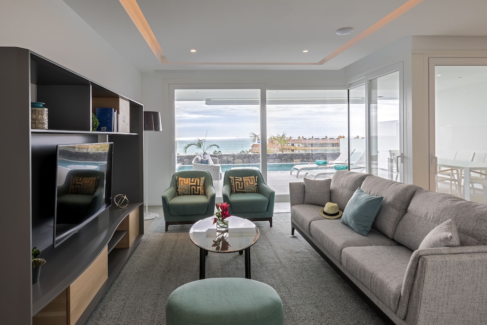 Royal Hideaway Corales Suites 44/77