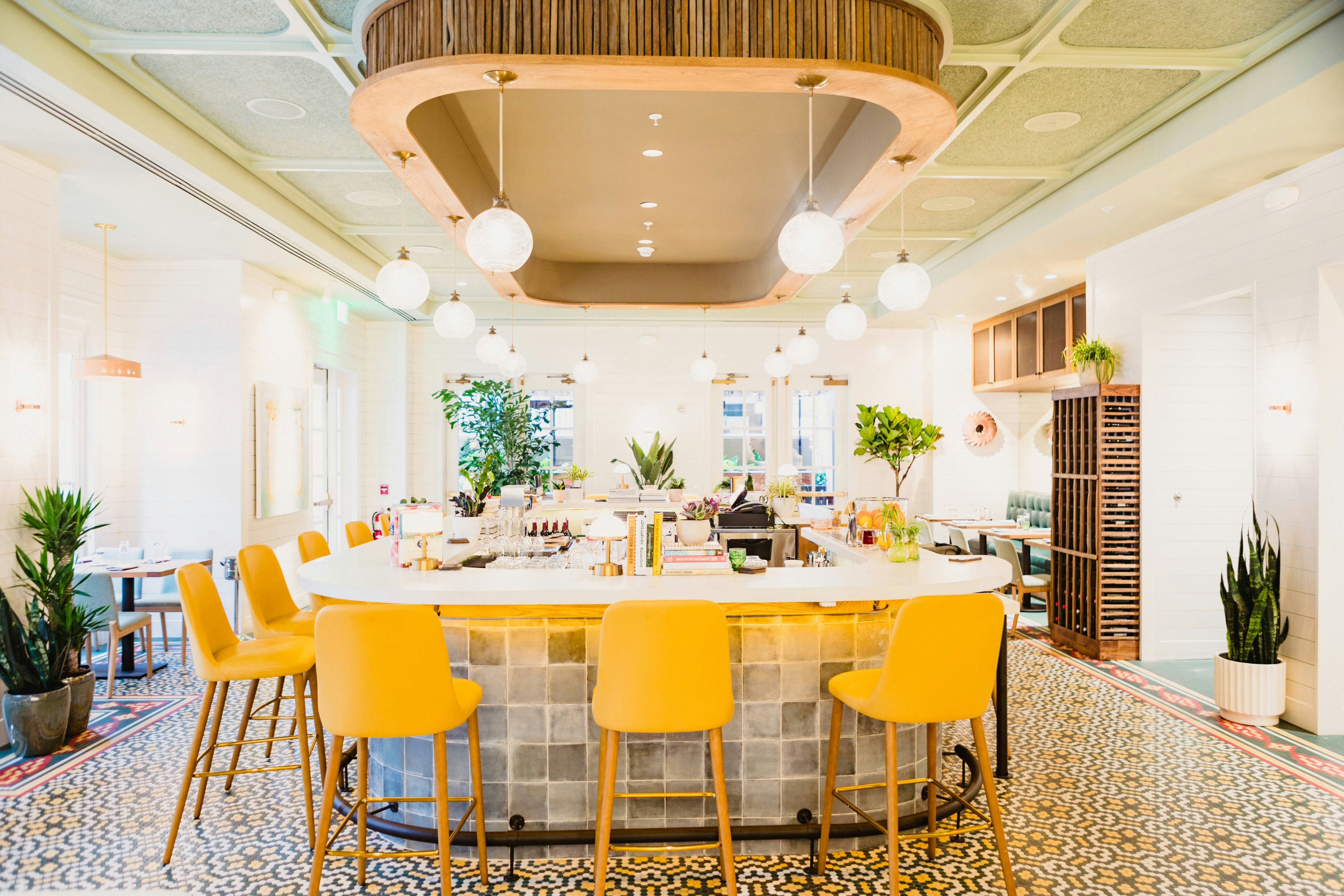 The Lindy Renaissance Charleston Hotel 35/46