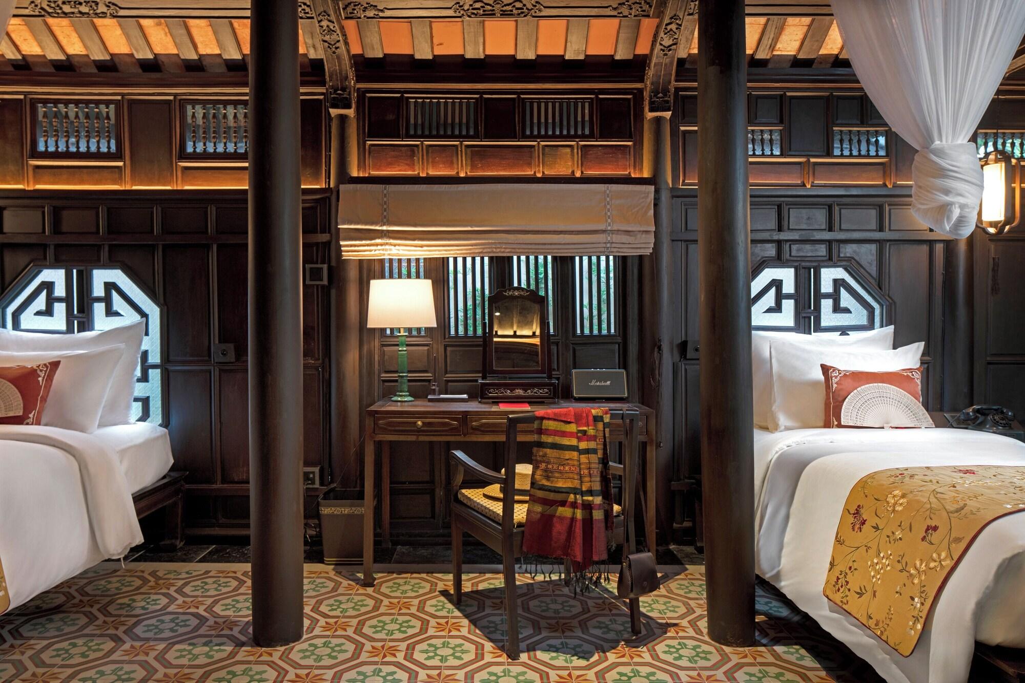 Family Suite, House