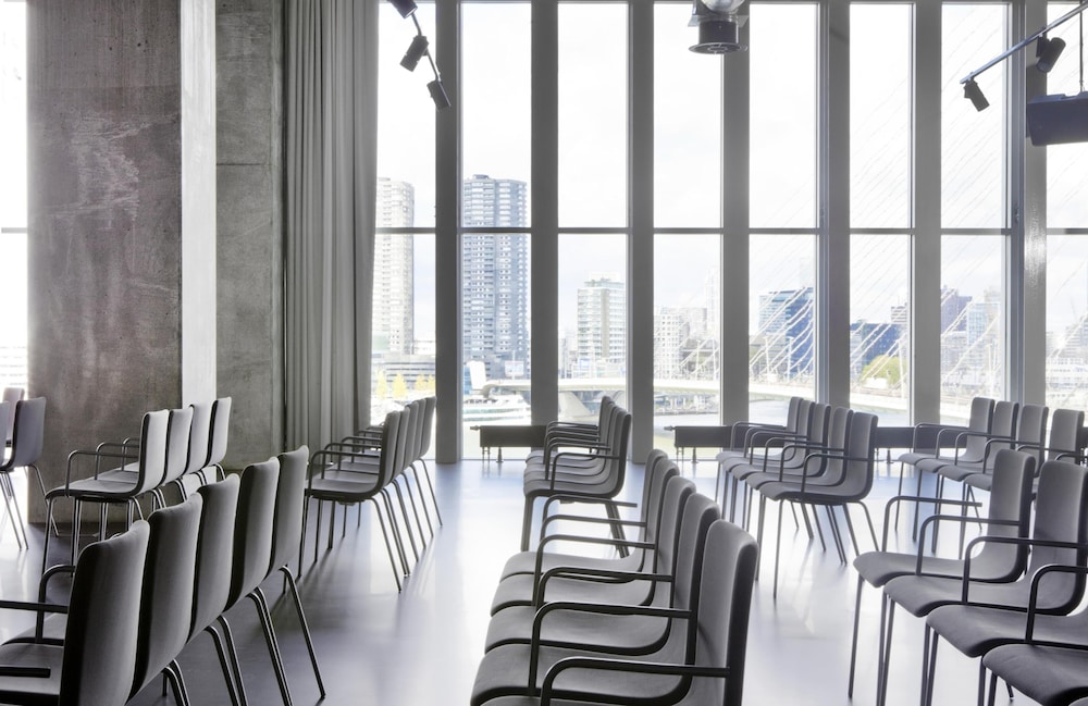Nhow Rotterdam 34/50