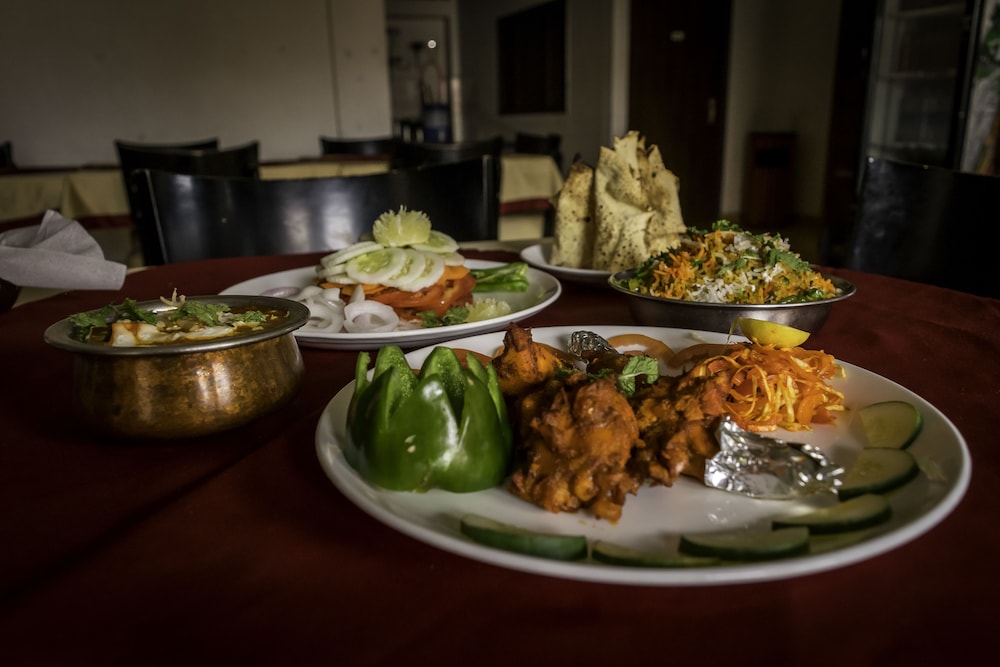 Shree Mohan Villas- Heritage Hotel 15/25