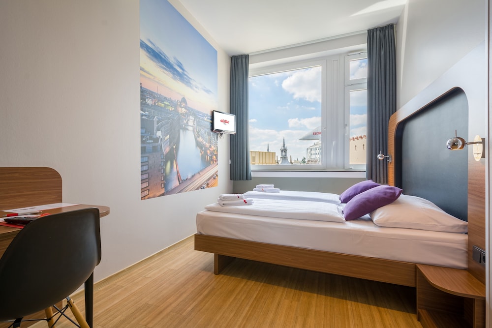 Aletto Kudamm Hotel Hostel 17/86