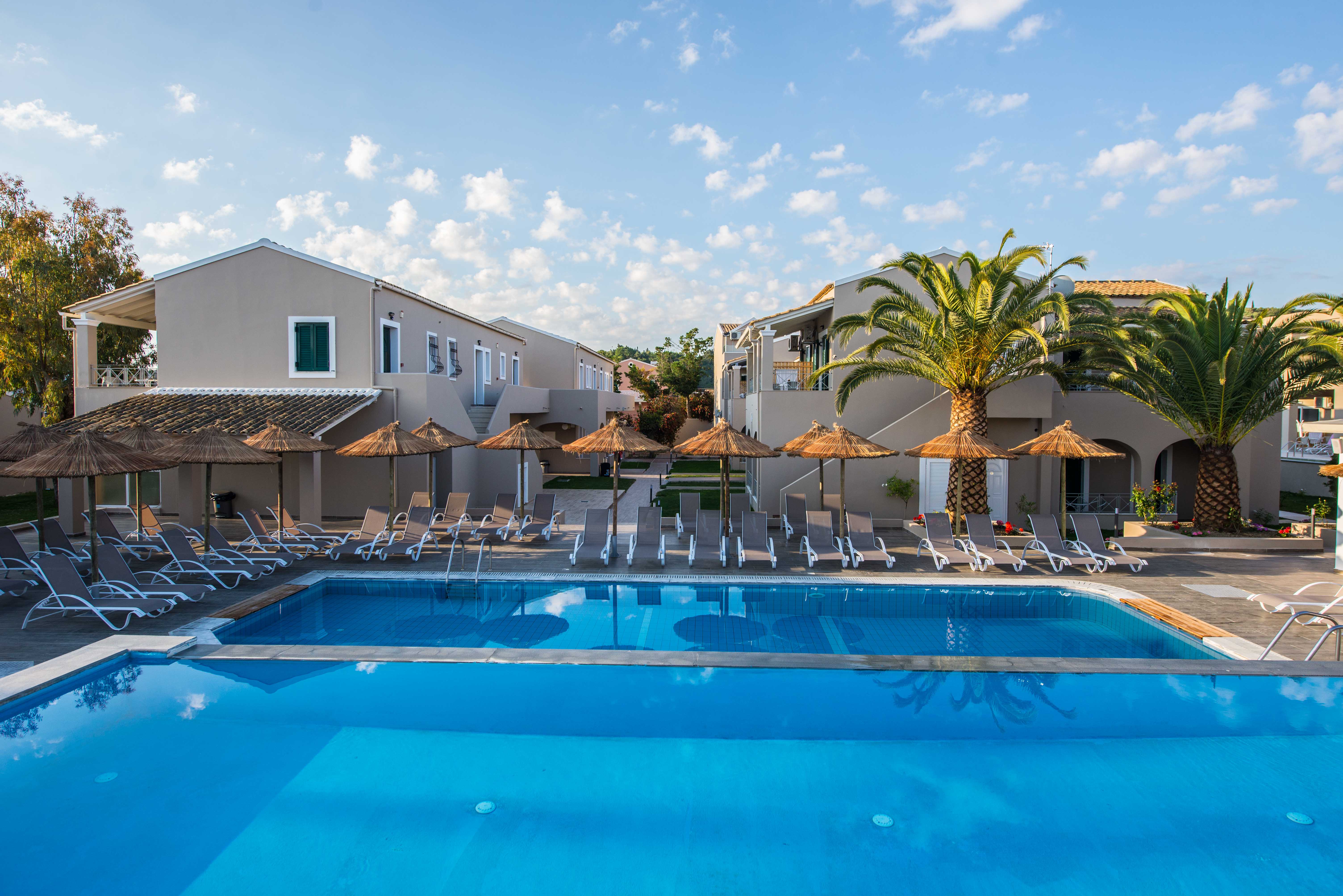 Amour Holiday Resort 46/48