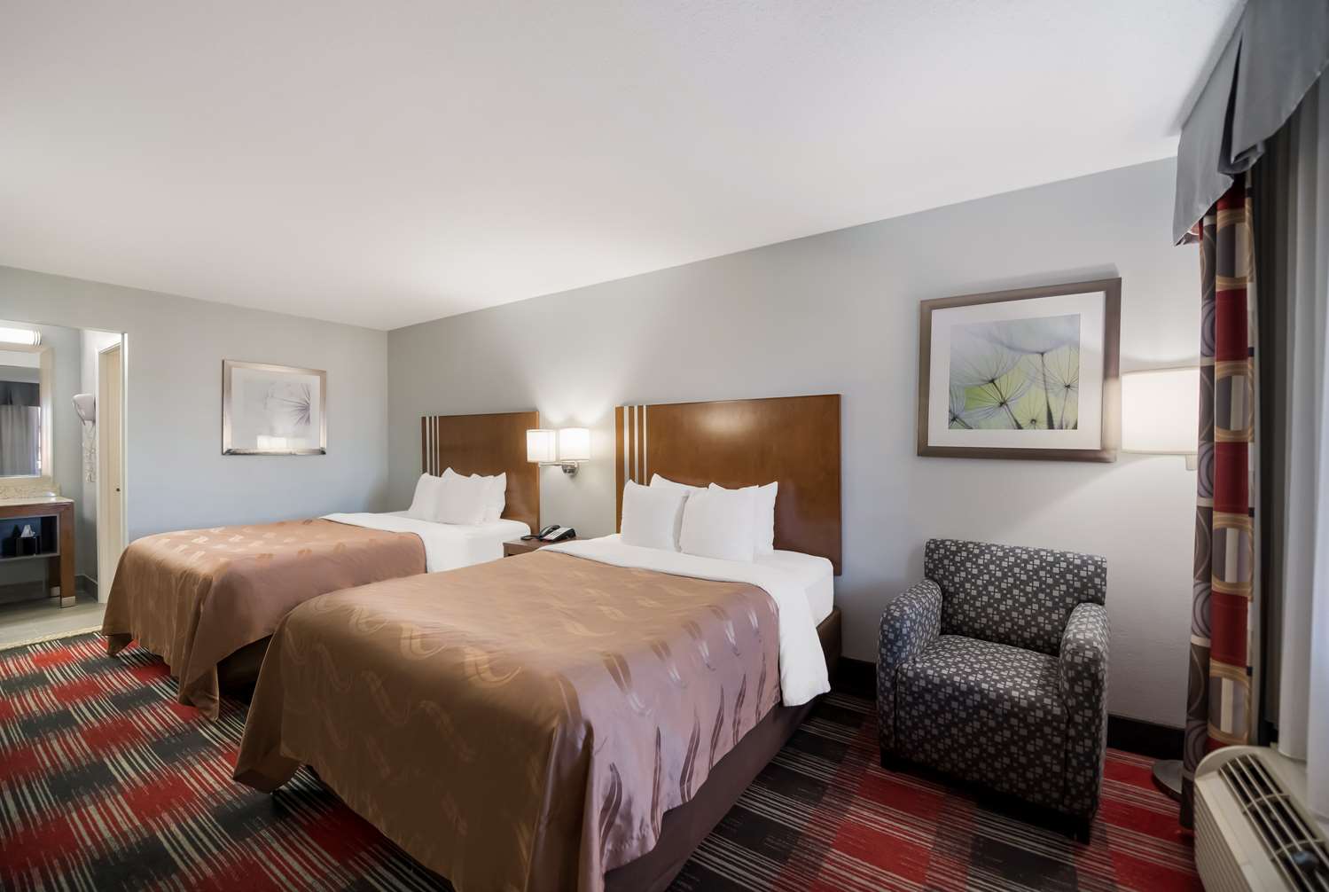 Quality Inn near Parc Natchitoches 7/12