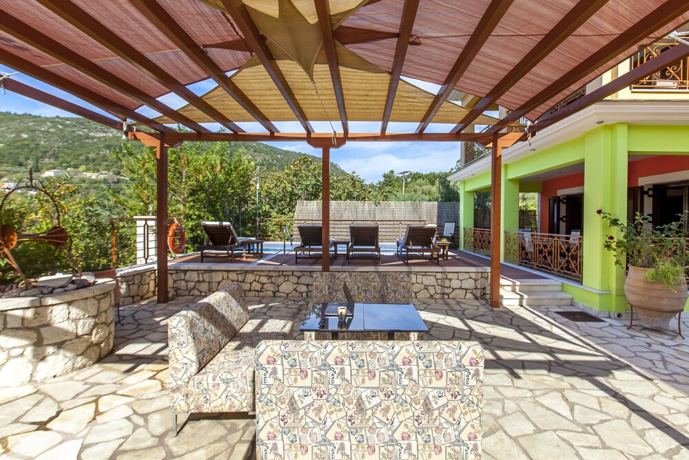 Prestige Villas 22/50