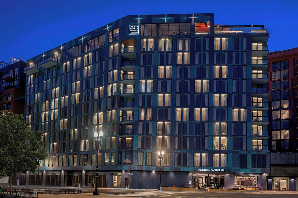 AC Hotel by Marriott Washington DC Capitol Hill Navy Yard 1/50