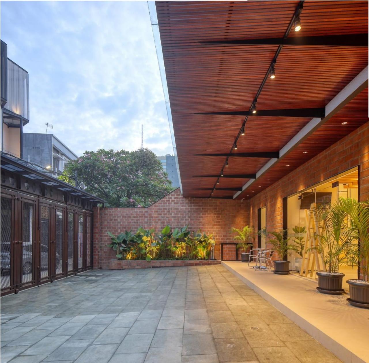 Cool Living Jakarta 22/33