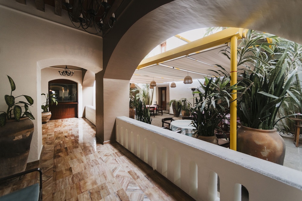 Hotel Casa Antigua 16/69