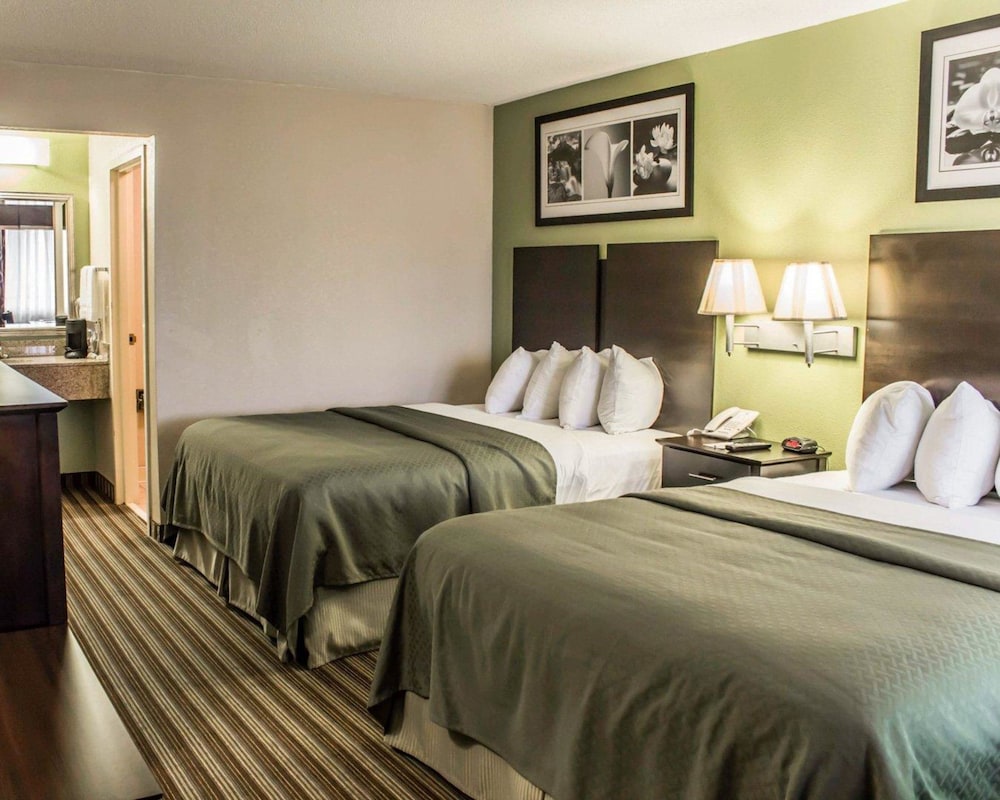 Quality Inn Kenly I-95 7/50