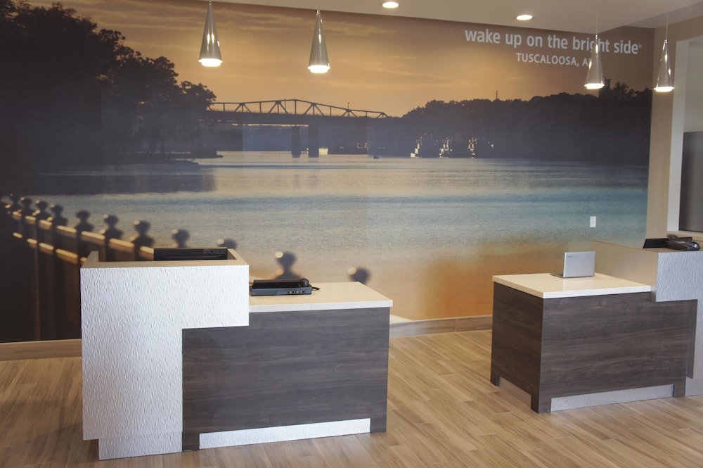 La Quinta Inn And Suites By Wyndham Tuscaloosa University 41/47