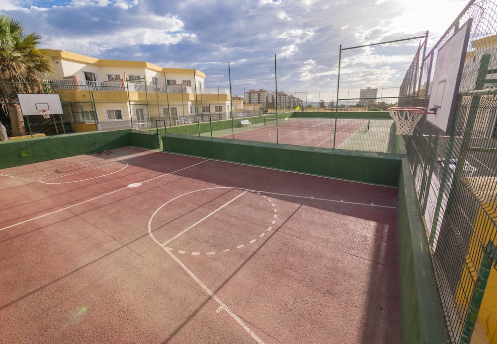 Checkin Bungalows Atlantida 30/63