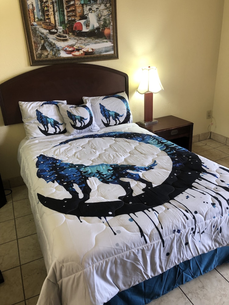 Wolf Inn Hotel 15/50
