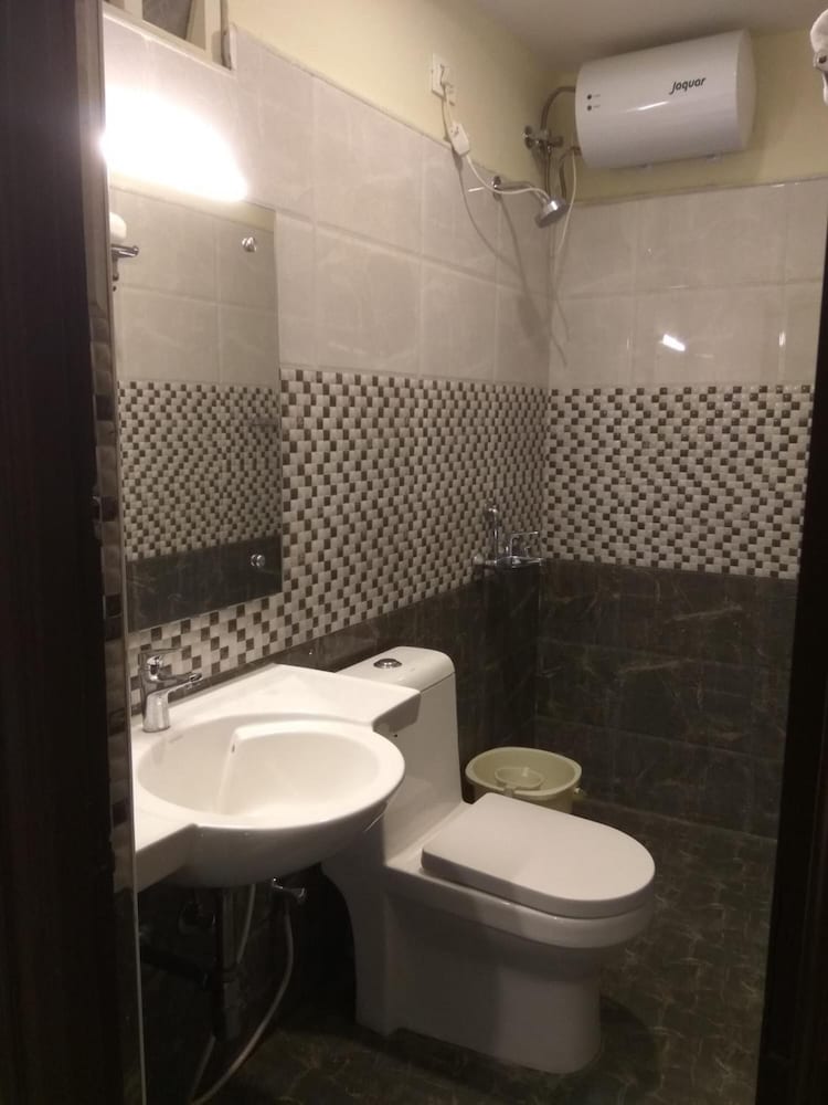 Hotel Olympia Inn 21/22