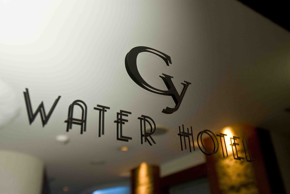 Water Hotel Cy - Adults Only 17/40
