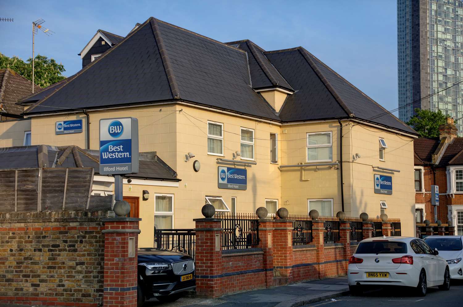 Best Western London Ilford Hotel 38/39