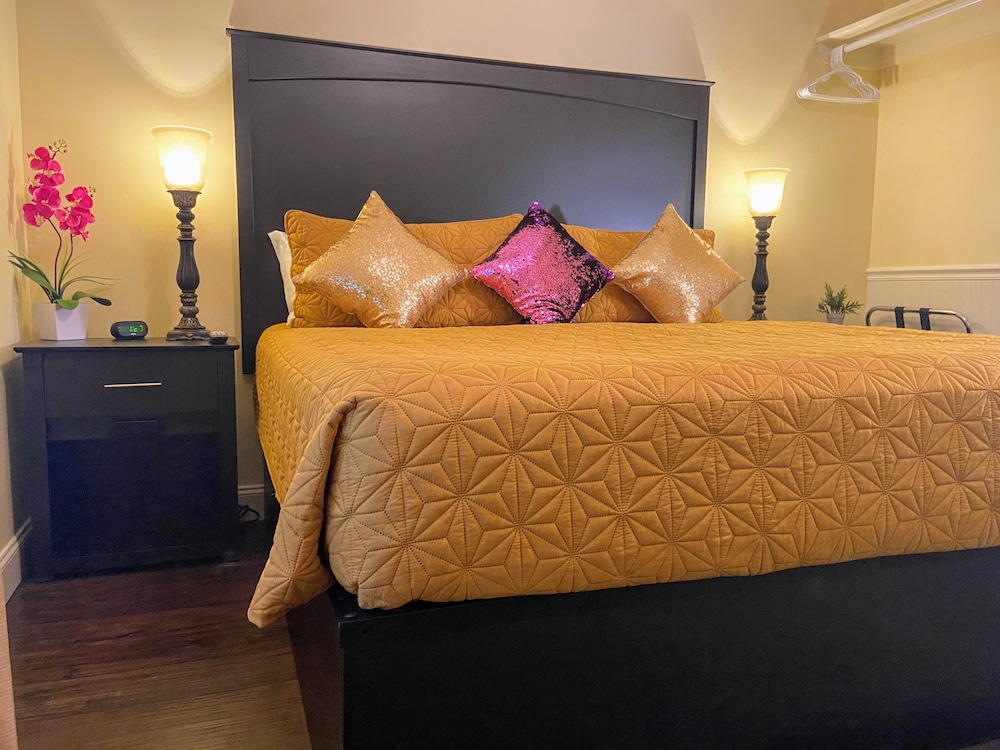 30 A Suites 36/79