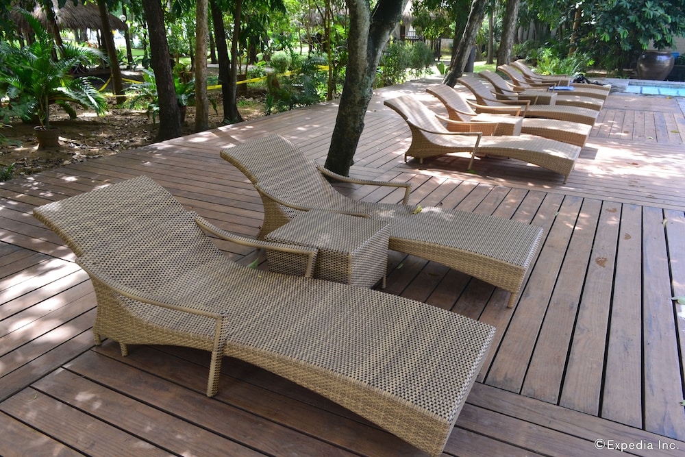 CEBU WHITE SANDS RESORT AND SPA 19/50
